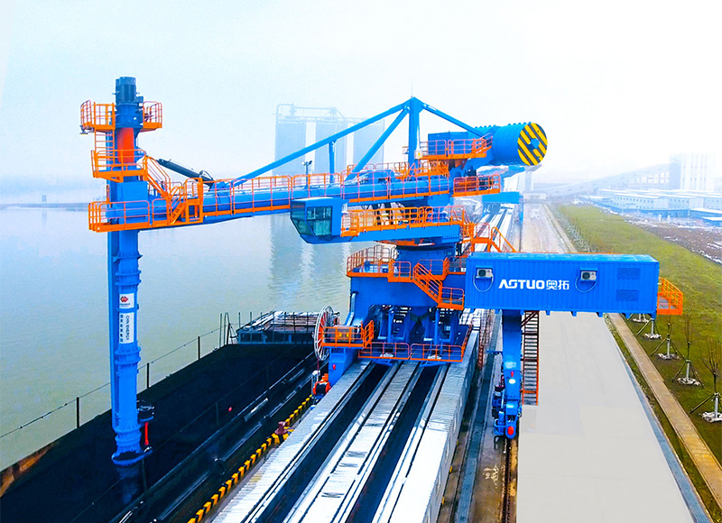 Rail Mobile Screw Coal Ship Unloader